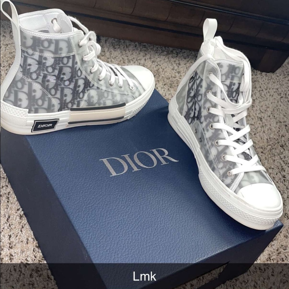 I’m trying to sell these lmk if you got an offer and I’ll think about it